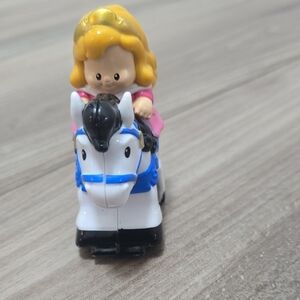 Little People Klip Klop